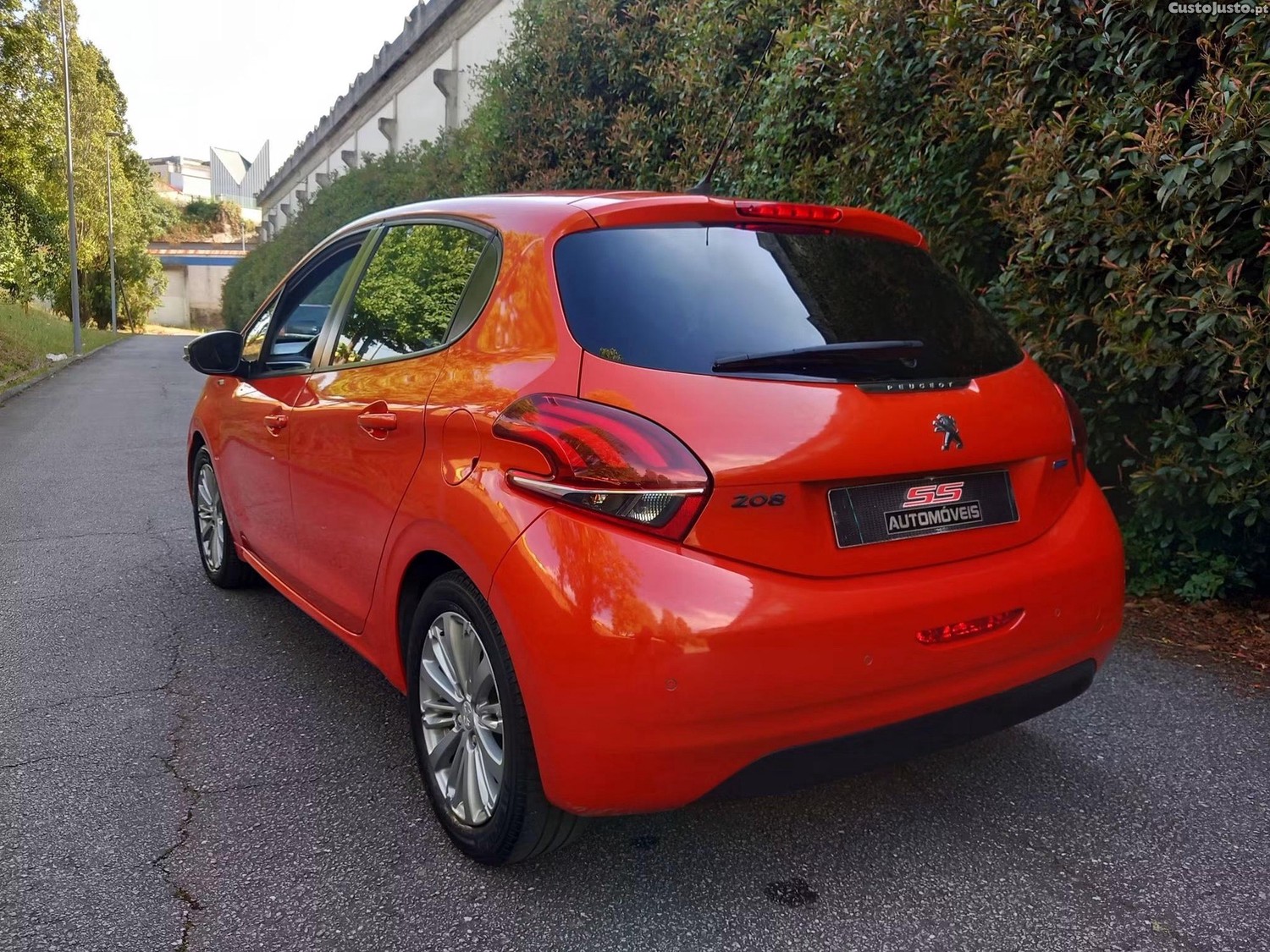 Peugeot 208 1.2 Style — fotografia 7
