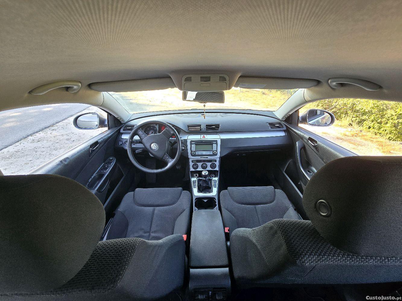 Volkswagen Passat 3c5 — fotografia 4