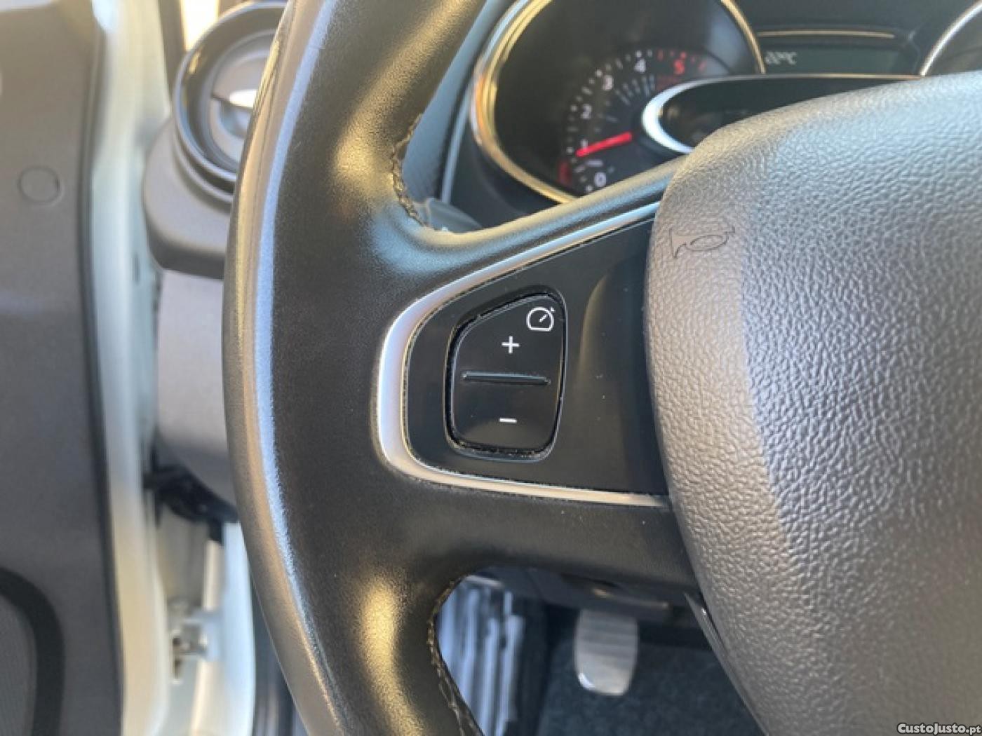 Renault Clio Energy dCi 90 Start — fotografia 18