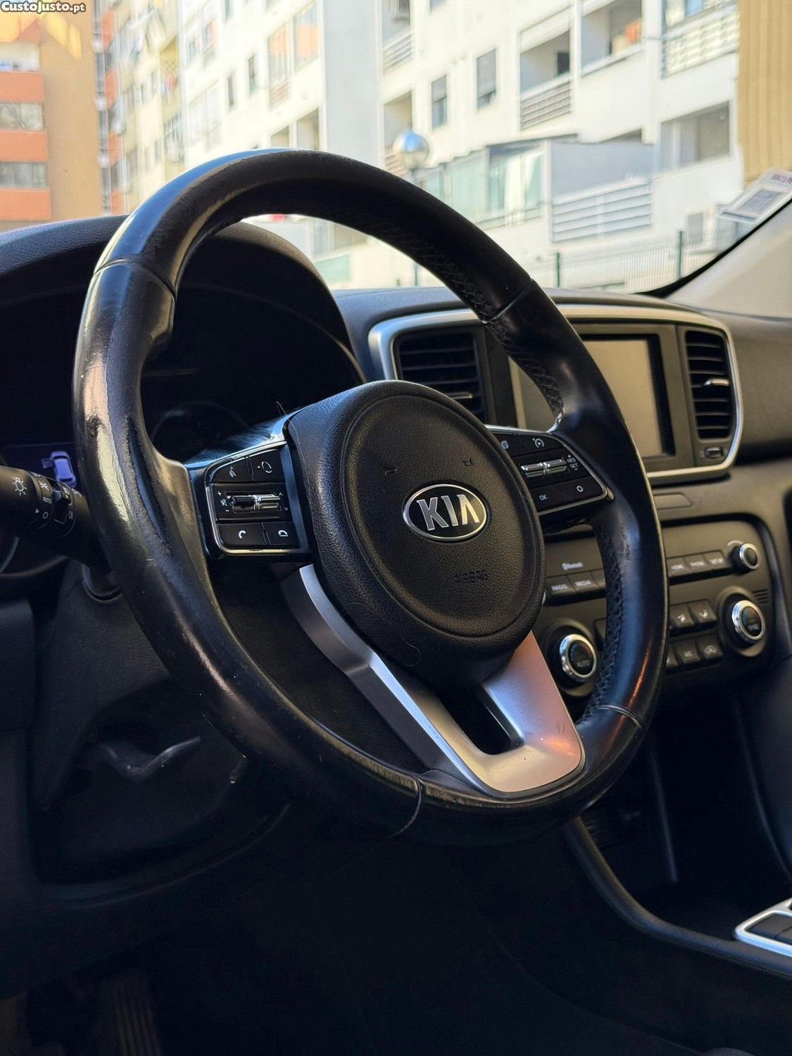 Kia Sportage 1.6 Crdi — fotografia 16