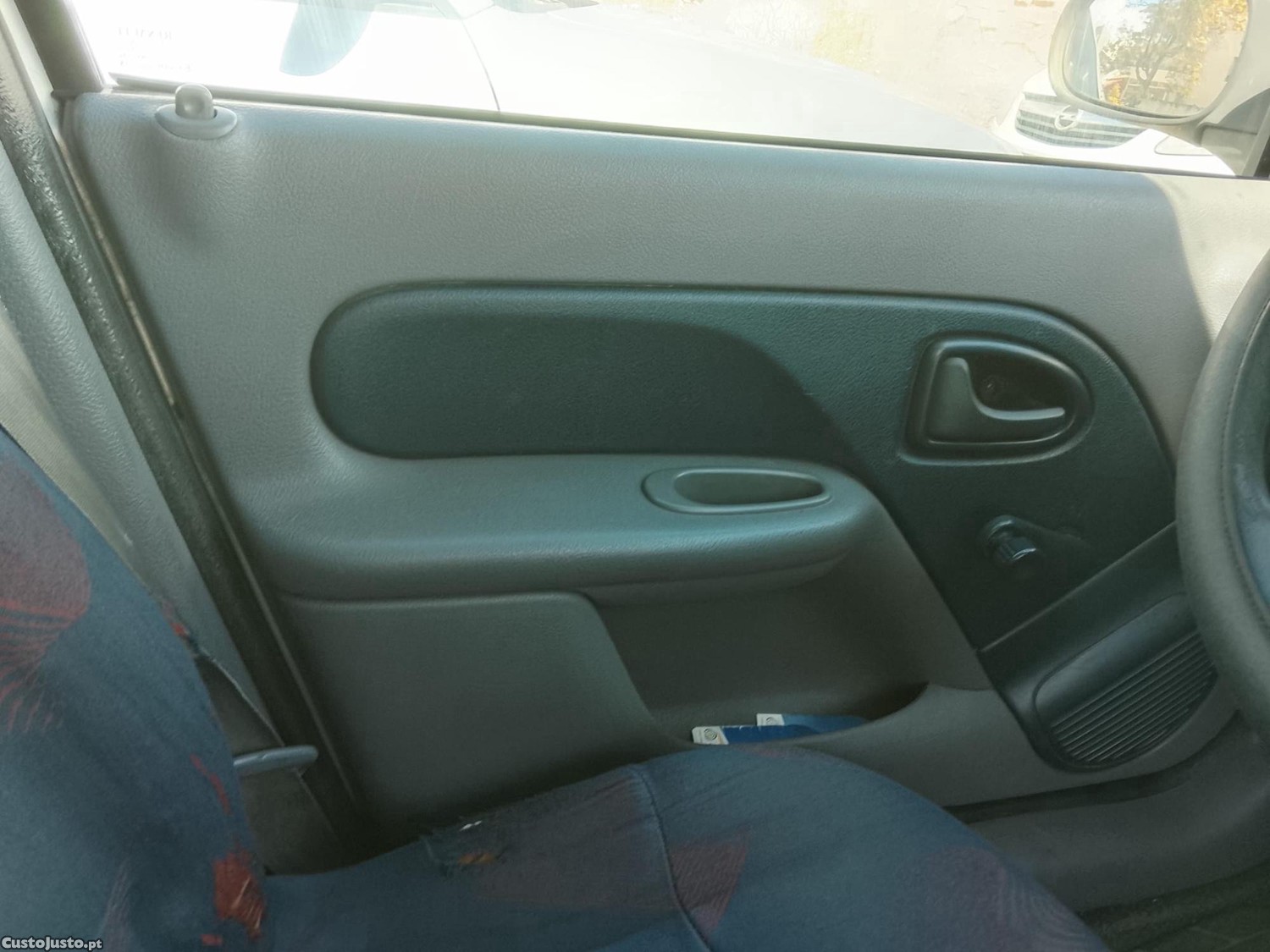Renault Clio 1.2 Gasolina Ipo/2027-Mecanica impecável — fotografia 7
