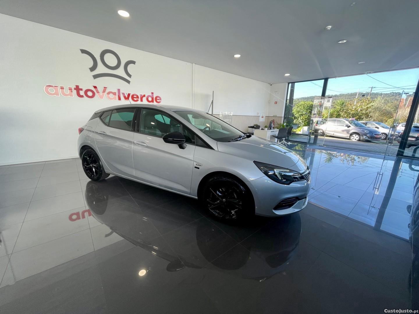 Opel Astra 1.2 Turbo S&S 2020 — fotografia 17