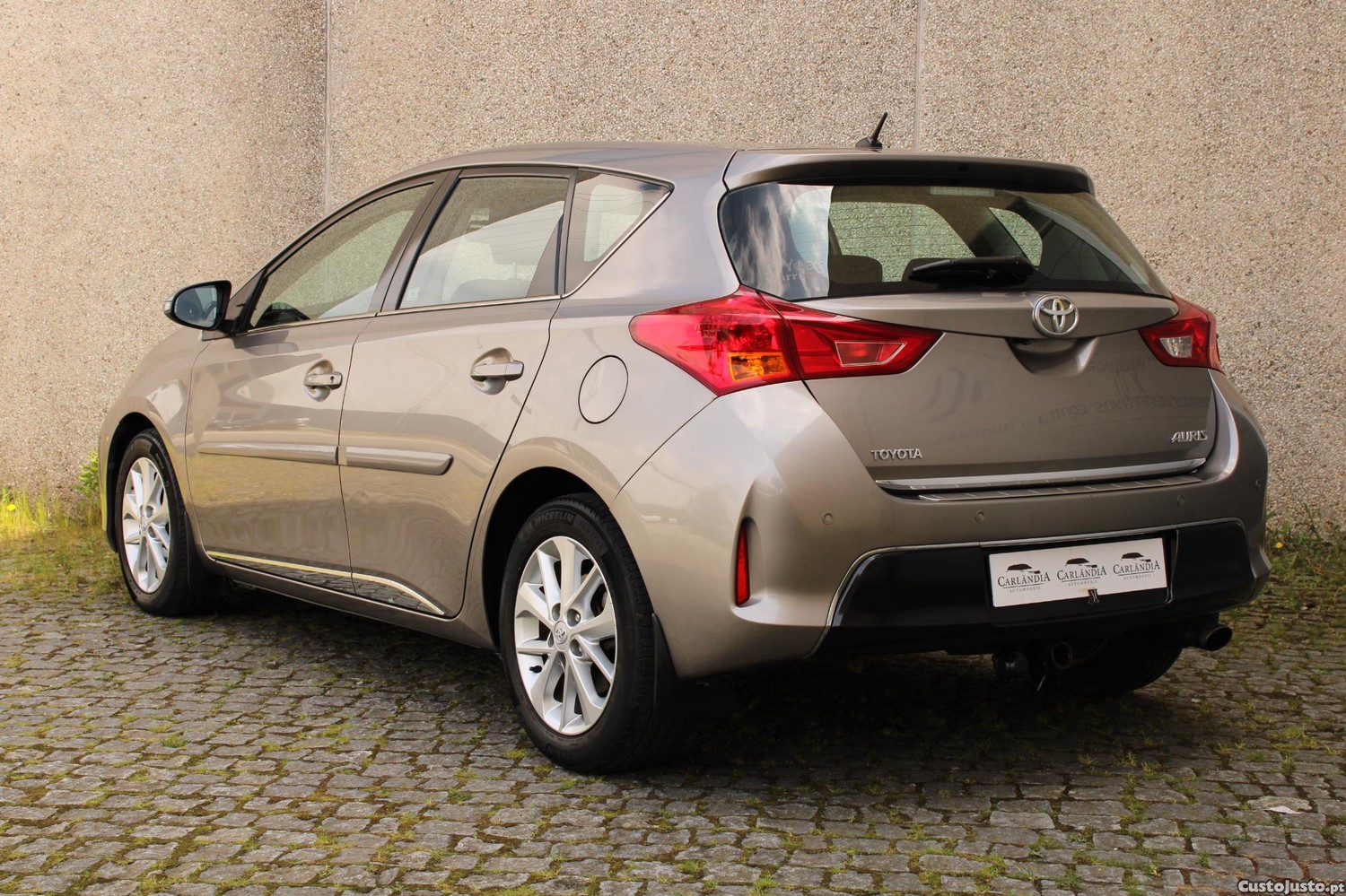 Toyota Auris 1.4 D4D Exclusive — fotografia 10