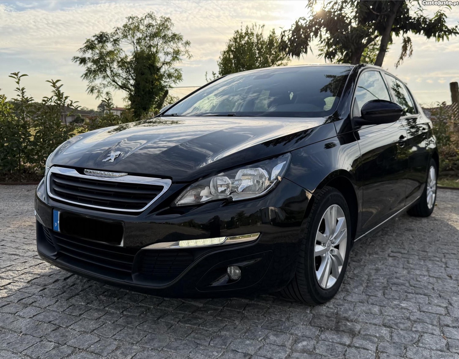 Peugeot 308 1.6 Hdi 115cv GPS bom estado — fotografia 9