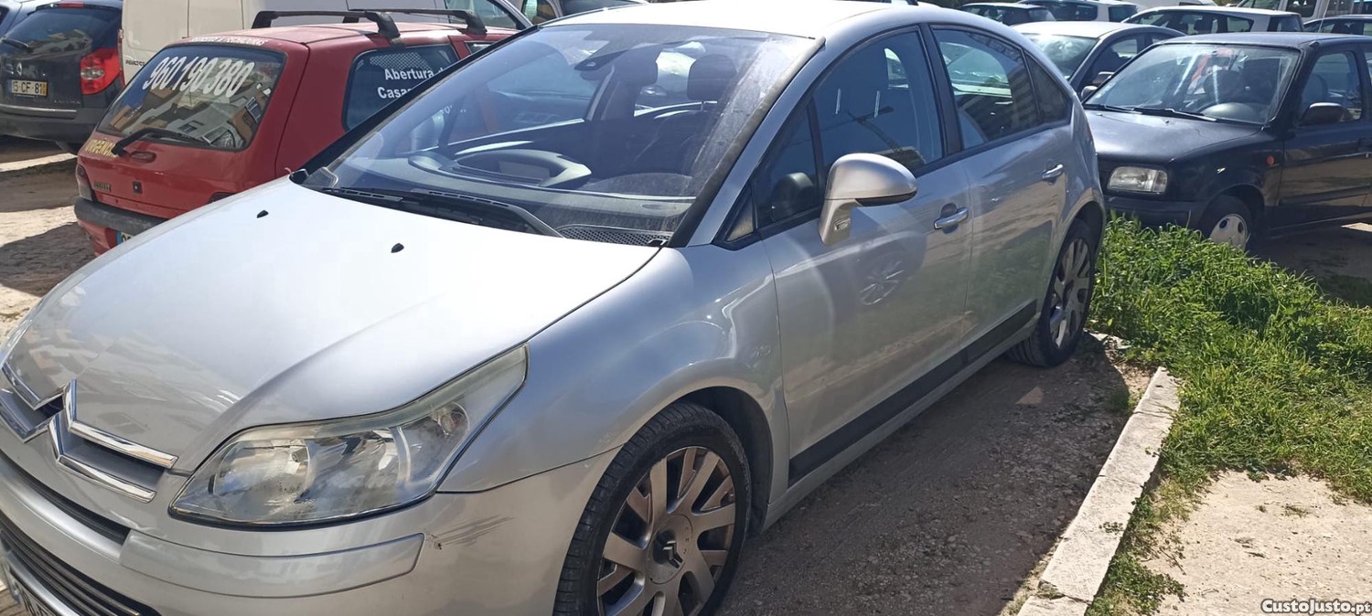 Citroën C4 1.6 Diesel-Impecável-Oportunidade! — fotografia 9