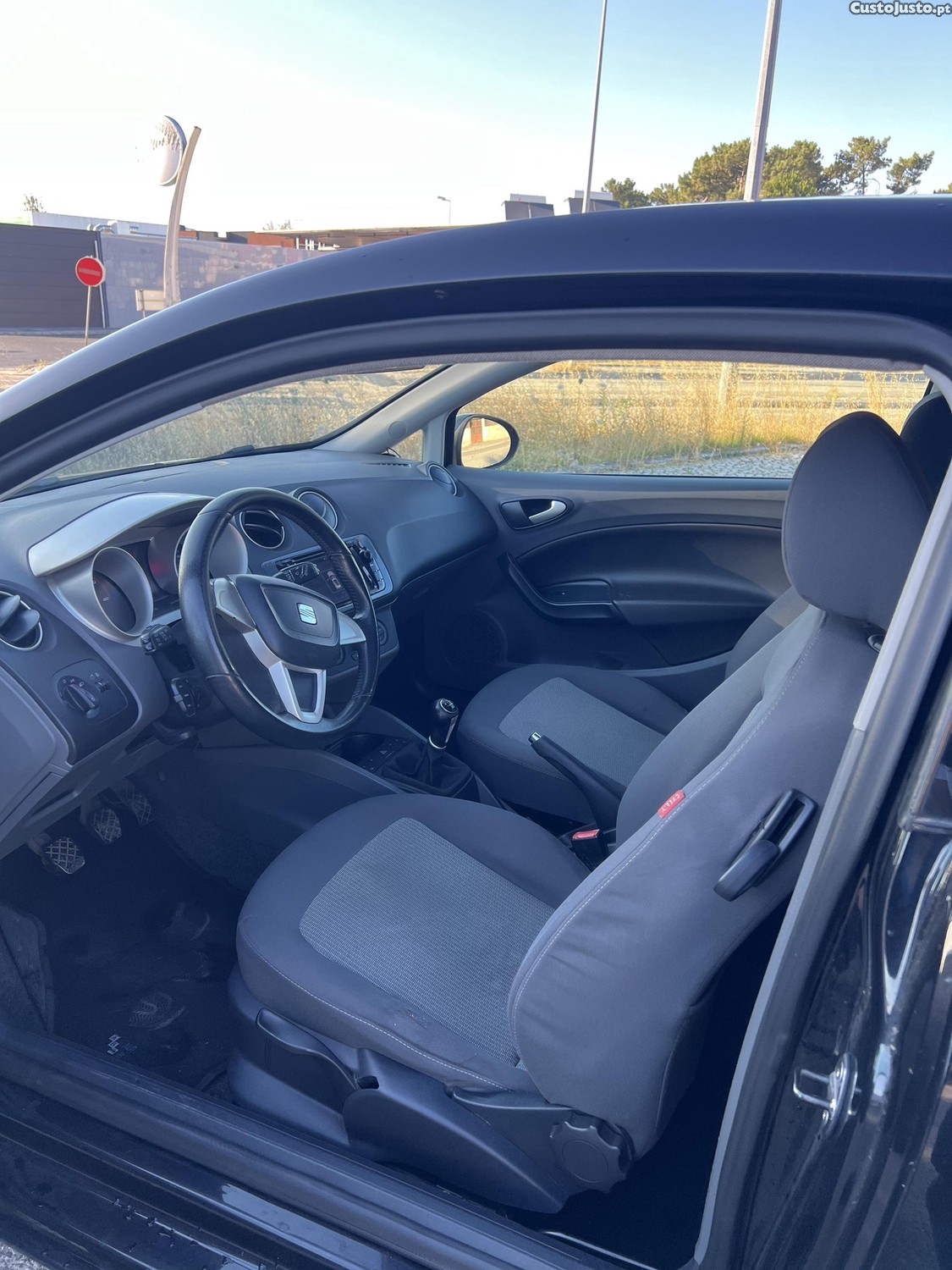 SEAT Ibiza 6J — fotografia 5