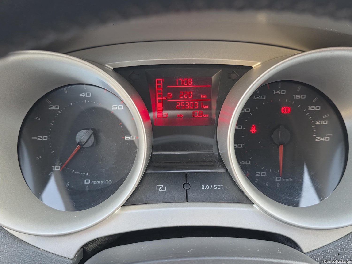 Seat Ibiza Ibiza 1.9 TDi de 5 Portas de 105CV — photo 5