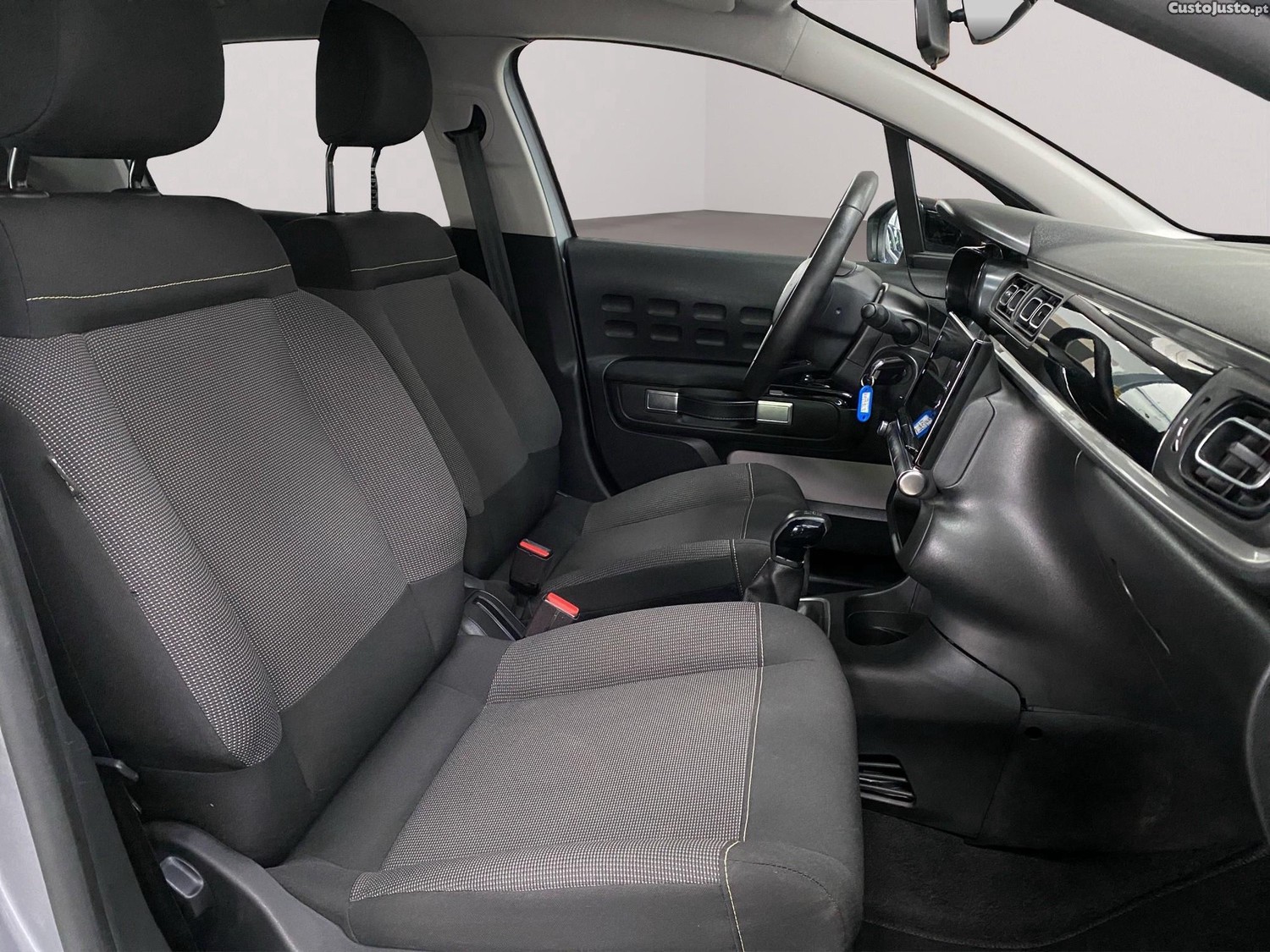 Citroën C3 1.2 PureTech Max — fotografia 6