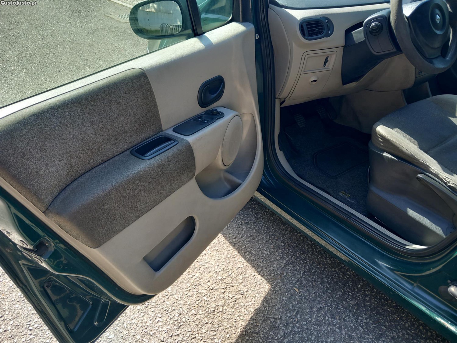 Renault Modus 1.2 Confort — fotografia 10