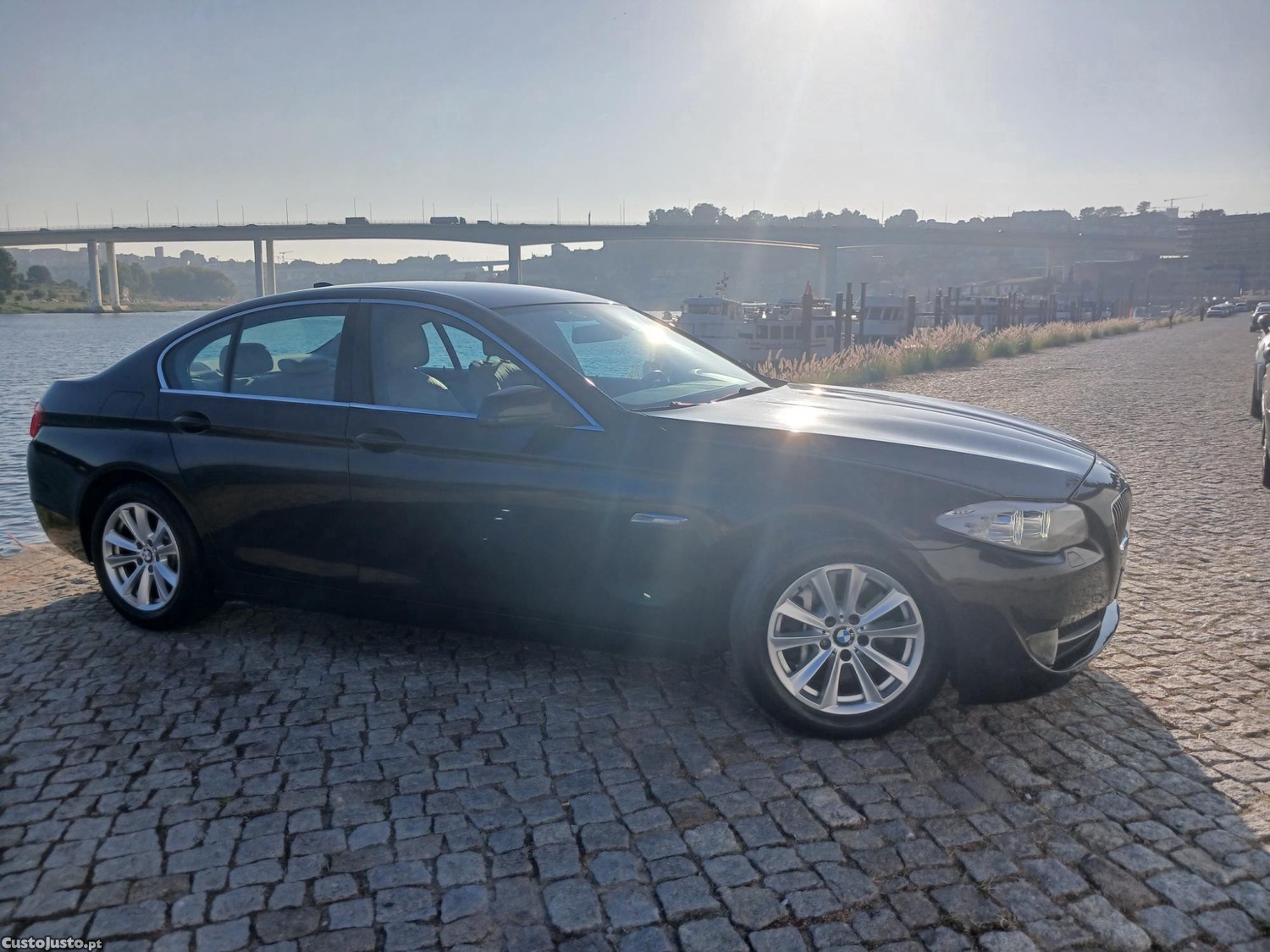 BMW 525 d x drive — fotografia 12