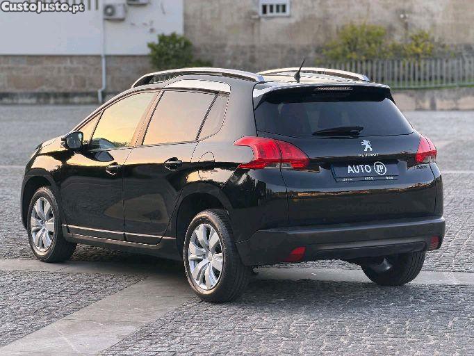 Peugeot 2008 1.4 Hdi — fotografia 10