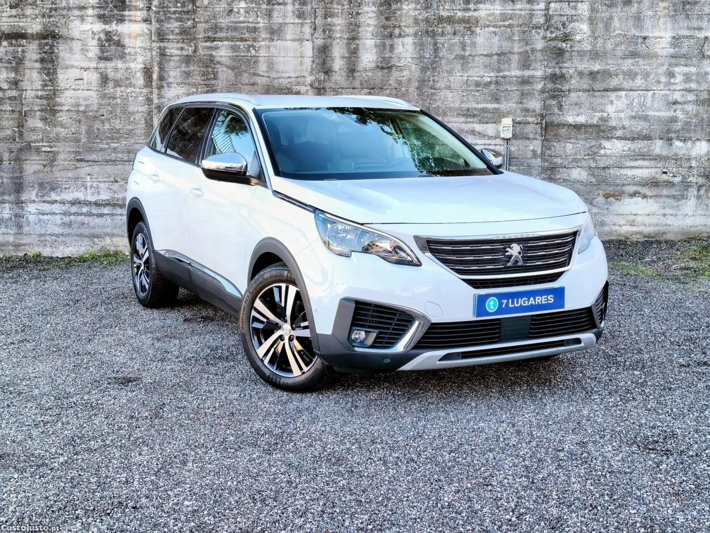 Peugeot 5008 1.2 PureTech Allure Pack EAT8 — fotografia 8