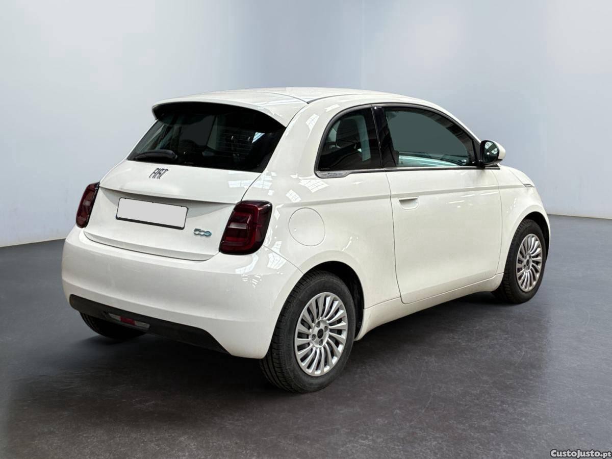 Fiat 500 e 23,8 kWh — fotografia 8