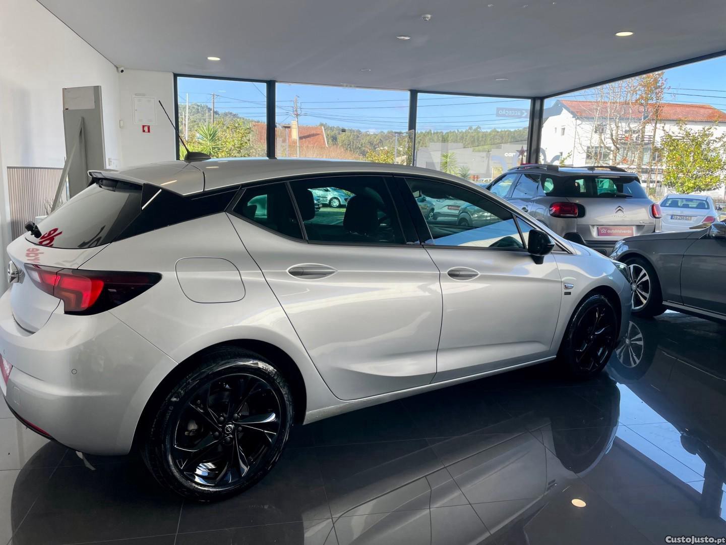 Opel Astra 1.2 Turbo S&S 2020 — fotografia 16