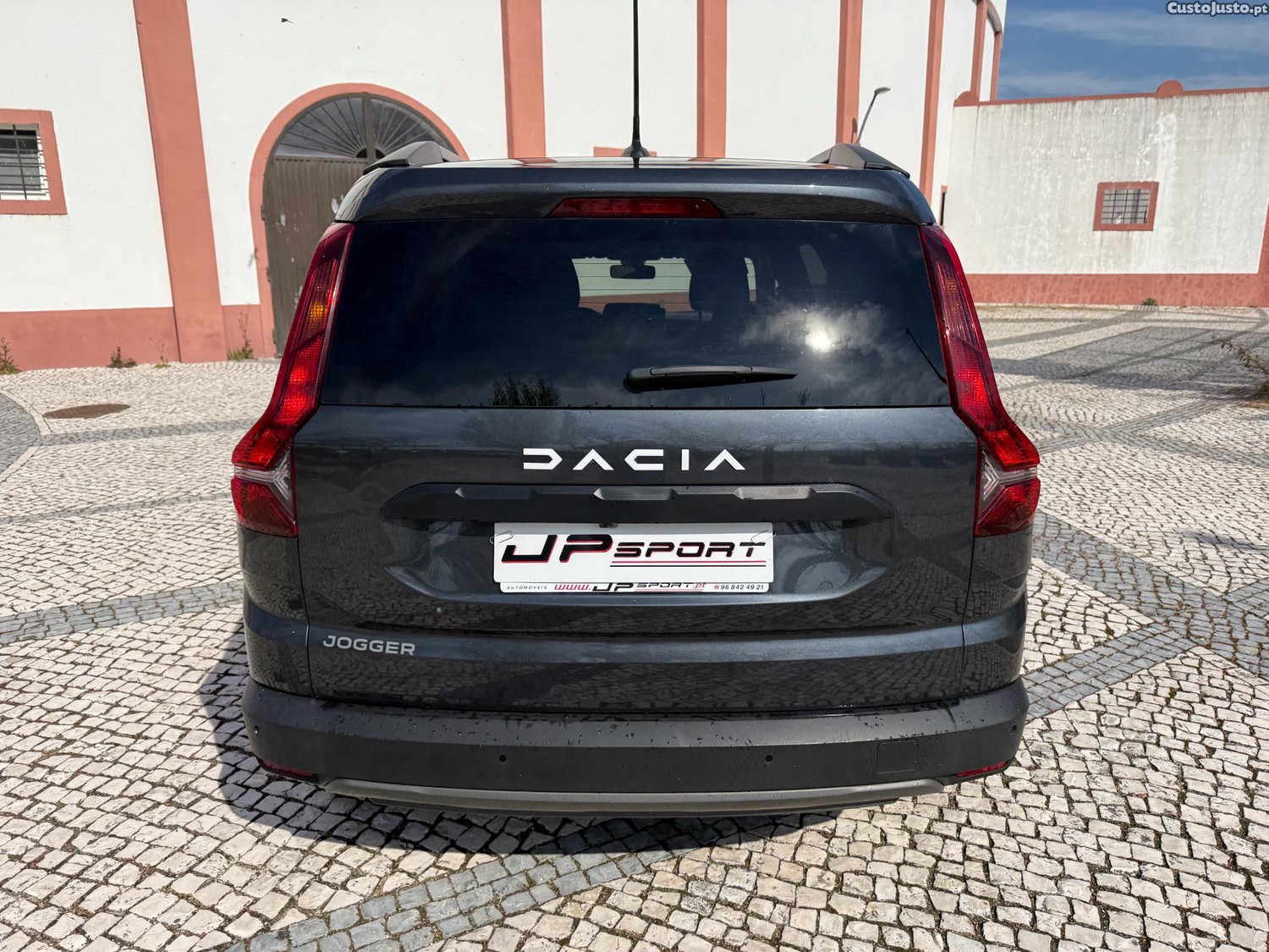 Dacia Jogger 1.0 ECO-G Expression 7L Bi-Fuel 90cv — fotografia 8
