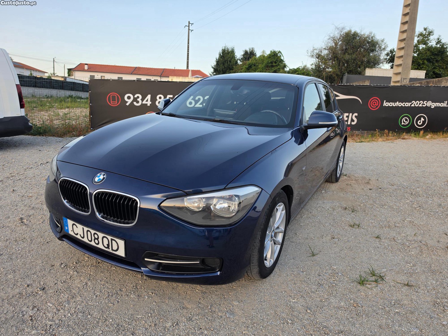 BMW 116 Sport Linemuito novo — fotografia 15