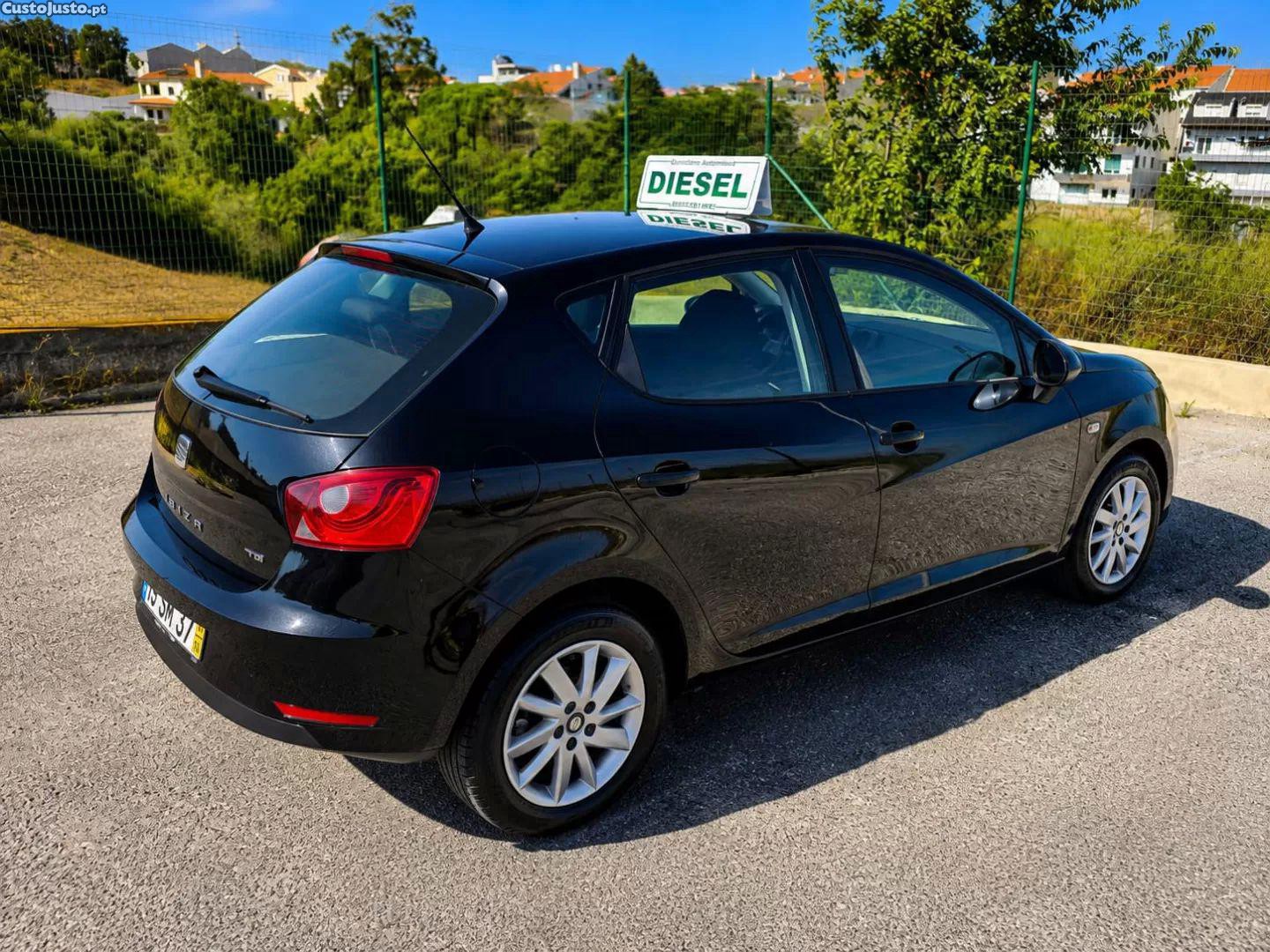 SEAT Ibiza 1.4 tdi reference — fotografia 14