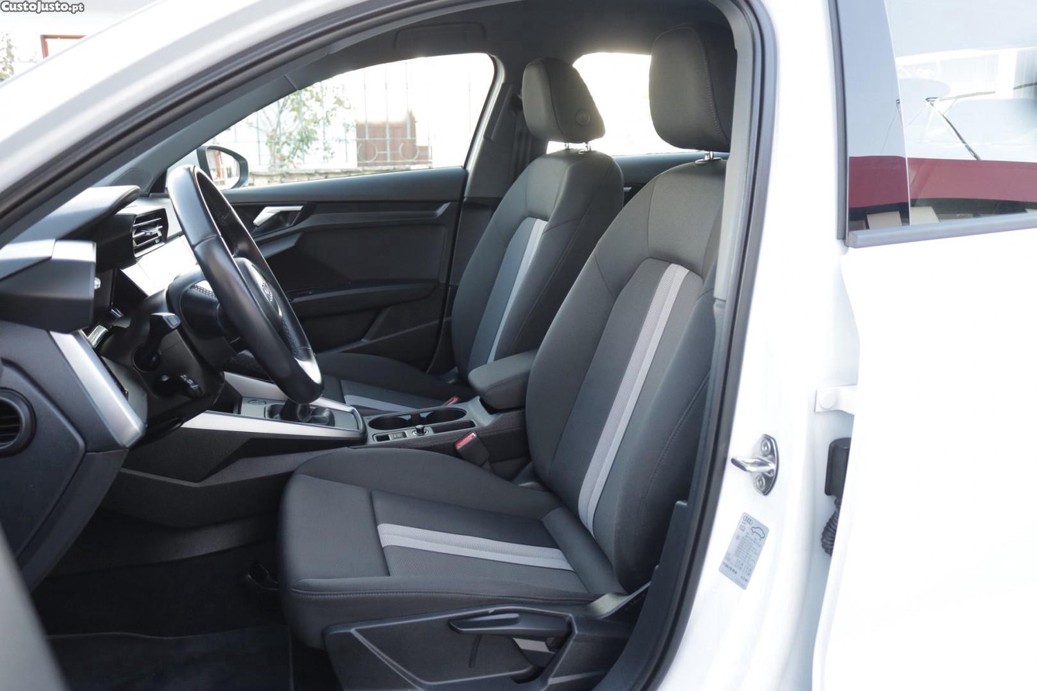 Audi A3 Limousine 30 TFSI Advanced — fotografia 44