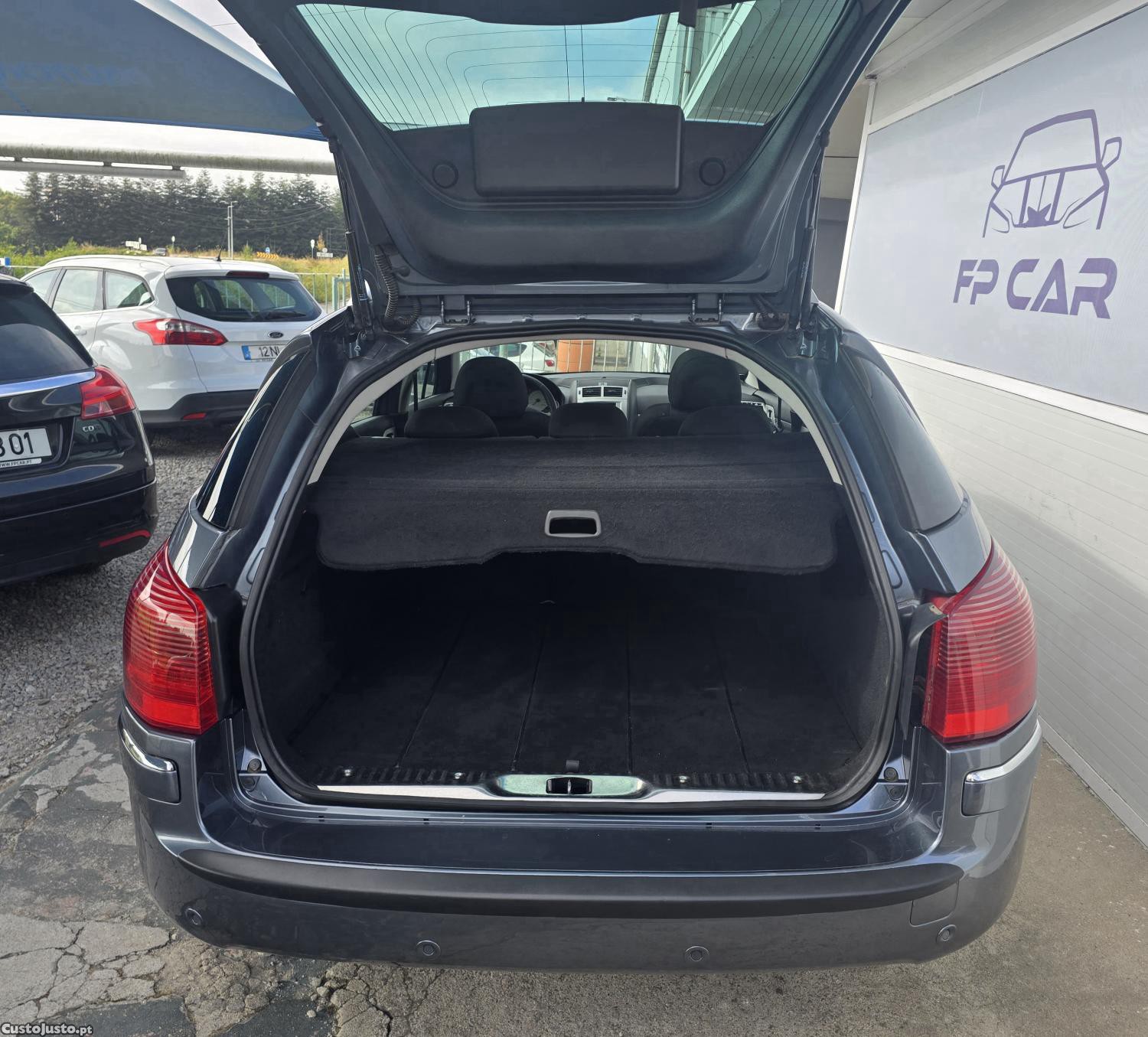 Peugeot 407 1.6 HDi Executive — fotografia 6