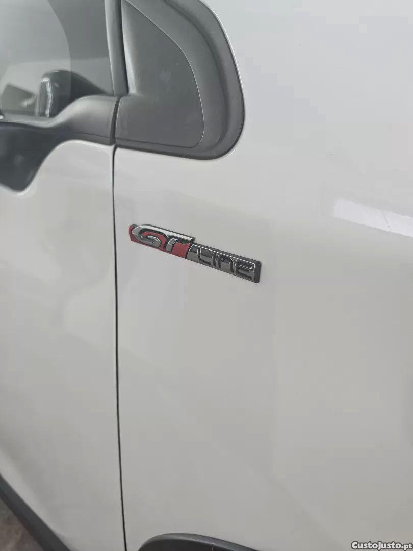 Peugeot 2008 1.2 puretech gt line eat6 — fotografia 6