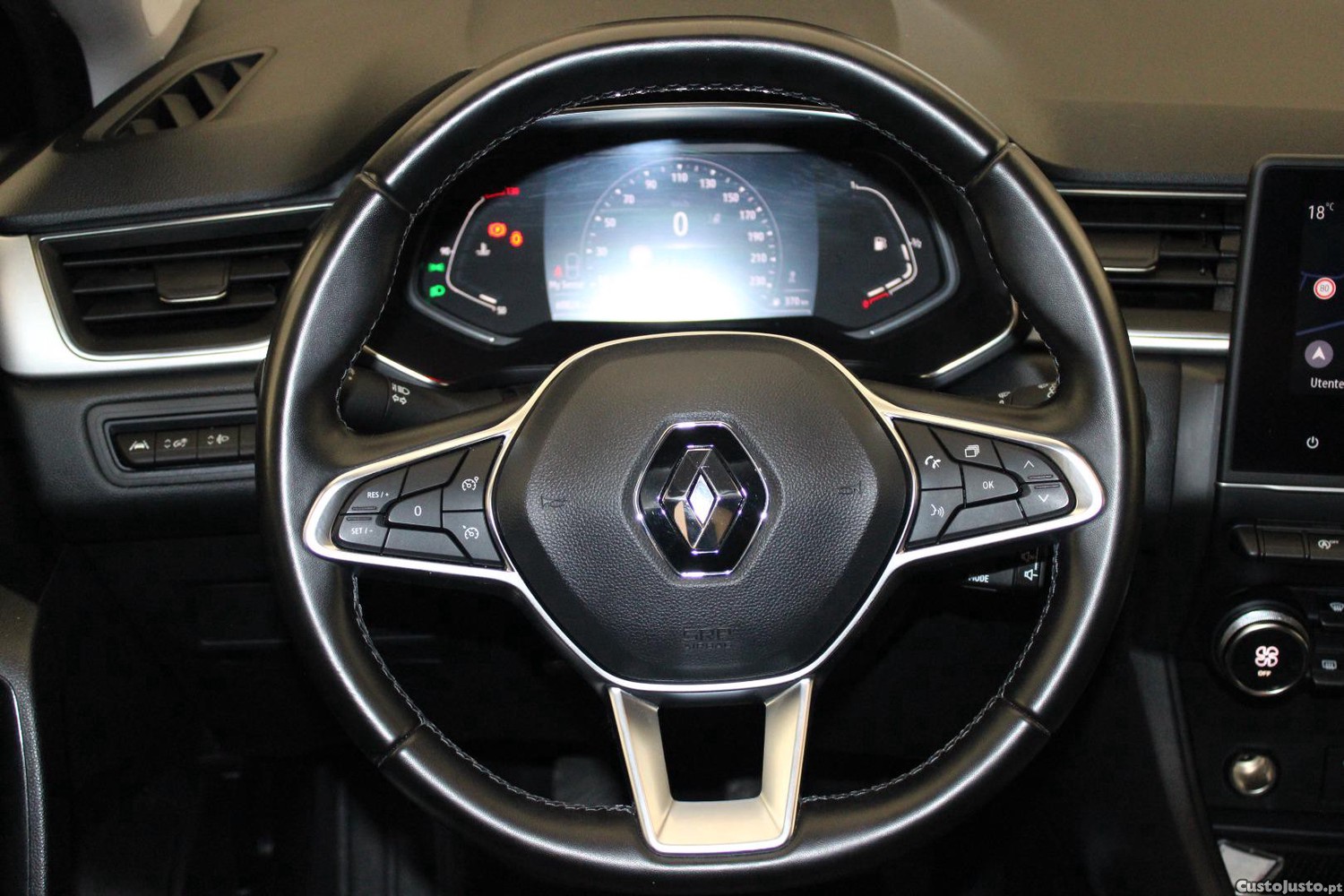 Renault Captur 1.0 TCE TECHNO — fotografia 30