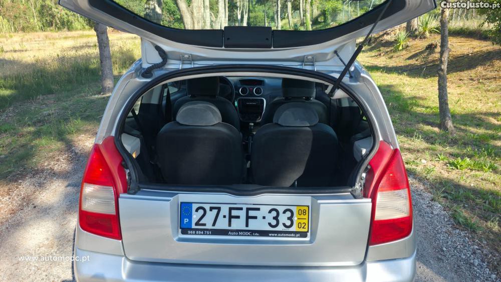 Citroën C2 1.1 — fotografia 6