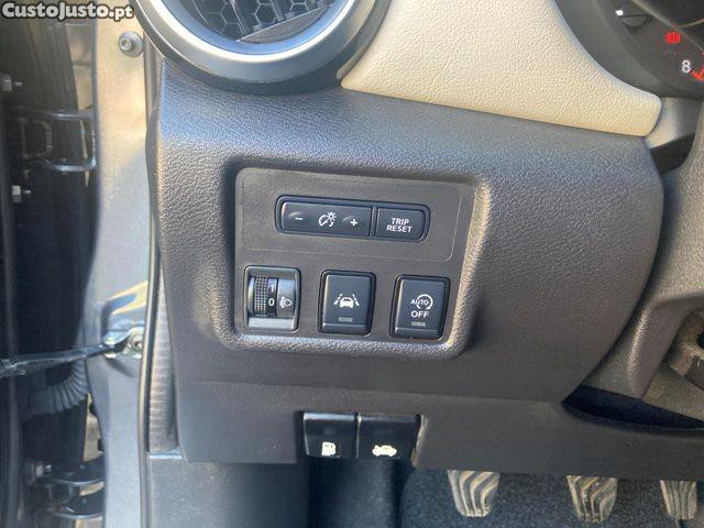 Nissan Micra 1.0 IG-T Kiiro — fotografia 16