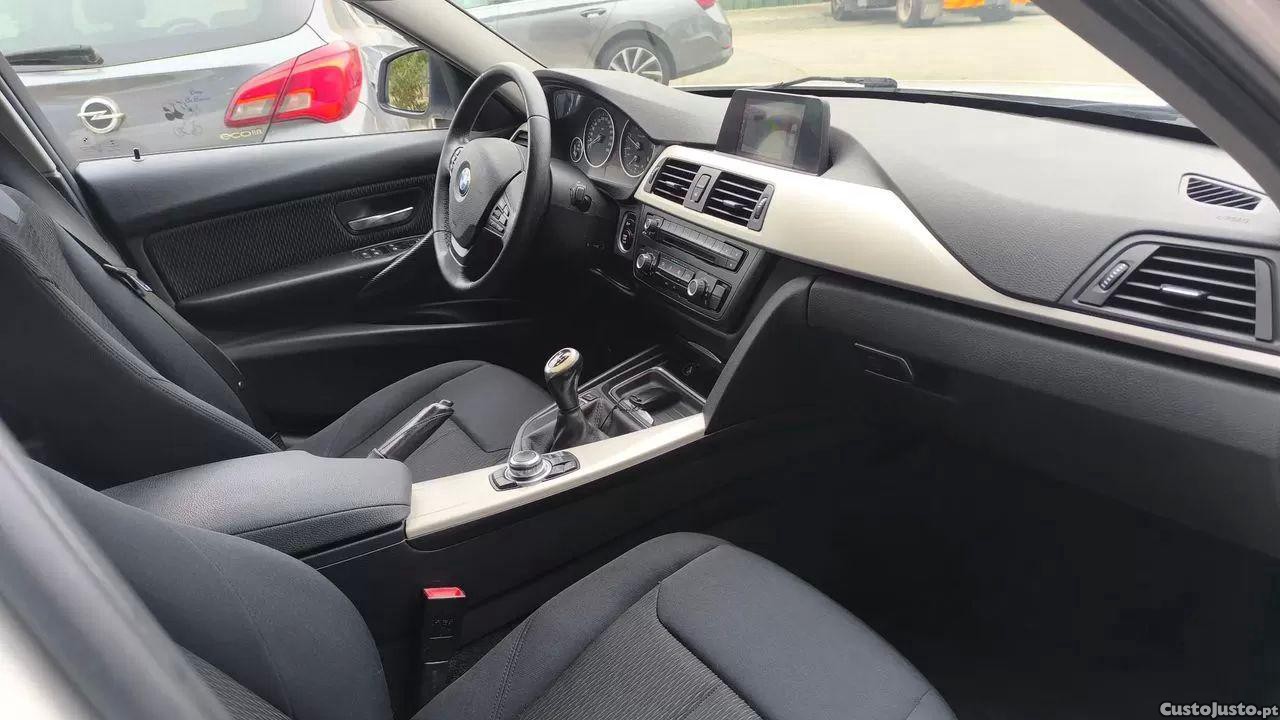 BMW 318 D xdrive line luxury — fotografia 7