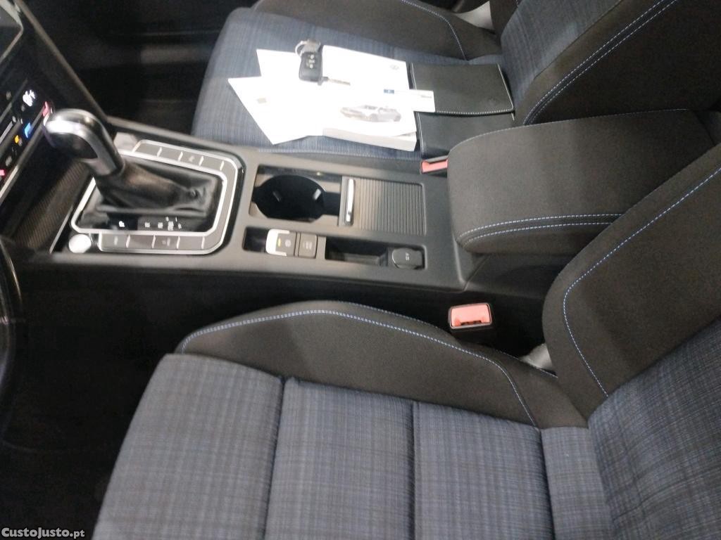 Volkswagen Passat Variant 1.4 TSI GTE Plug-in 218cv — fotografia 16