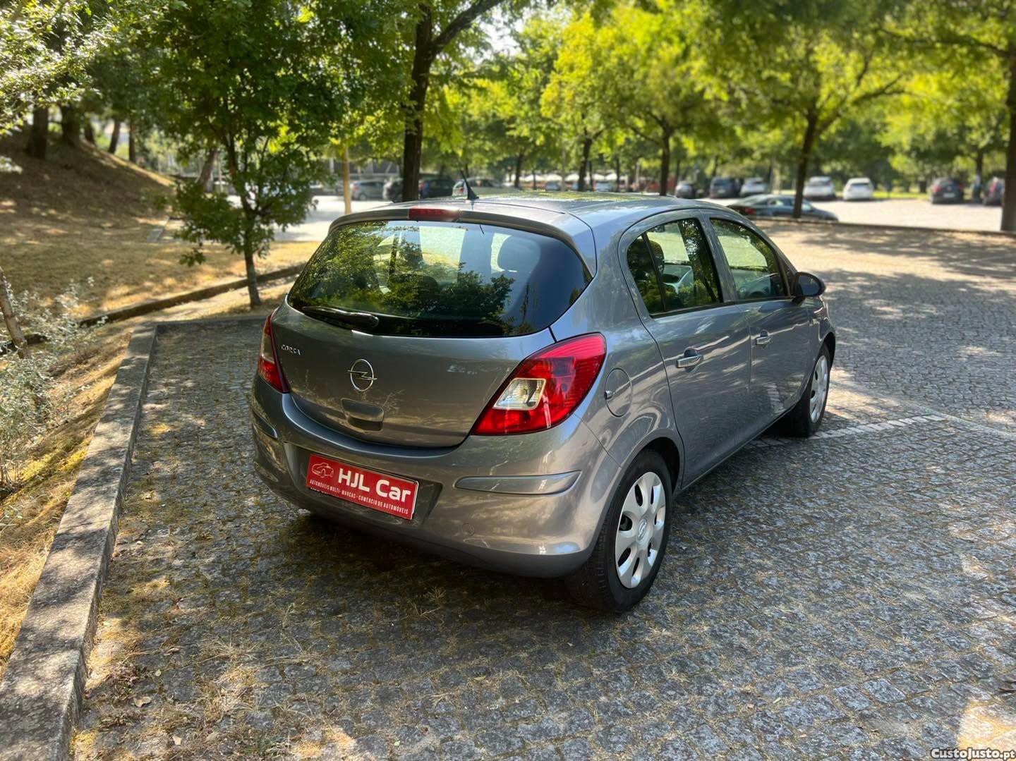 Opel Corsa Enjoy - 09 foto 4