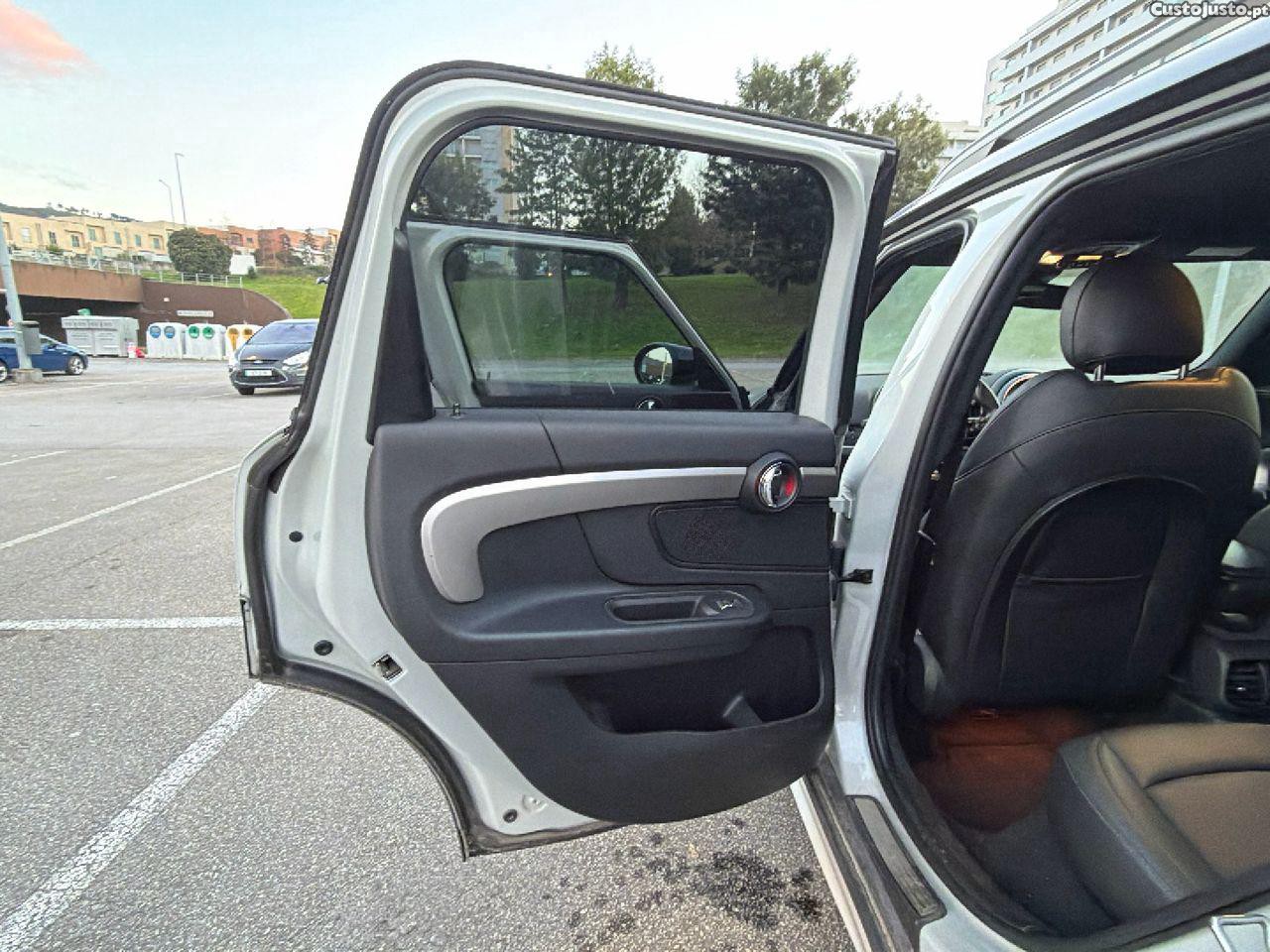 MINI Countryman Cooper D Auto — fotografia 3