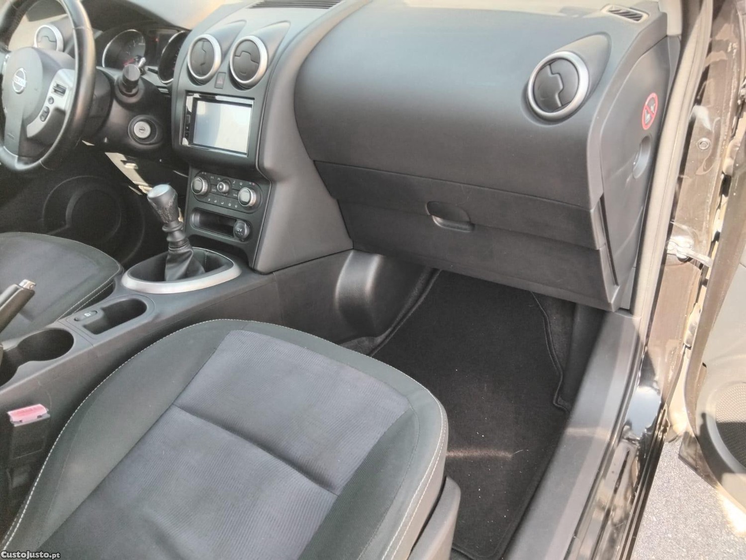 Nissan Qashqai +2 1.5 DCI 110 CV Tecna Sport — fotografia 3