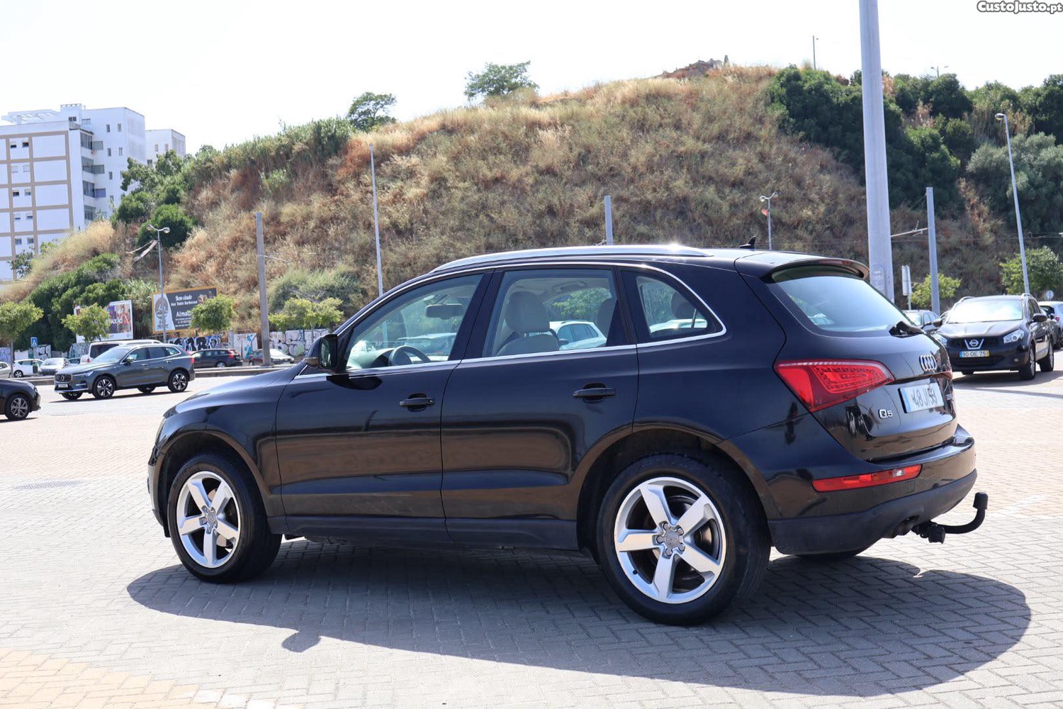 Audi Q5 2.0 Quattro 170cv — fotografia 20