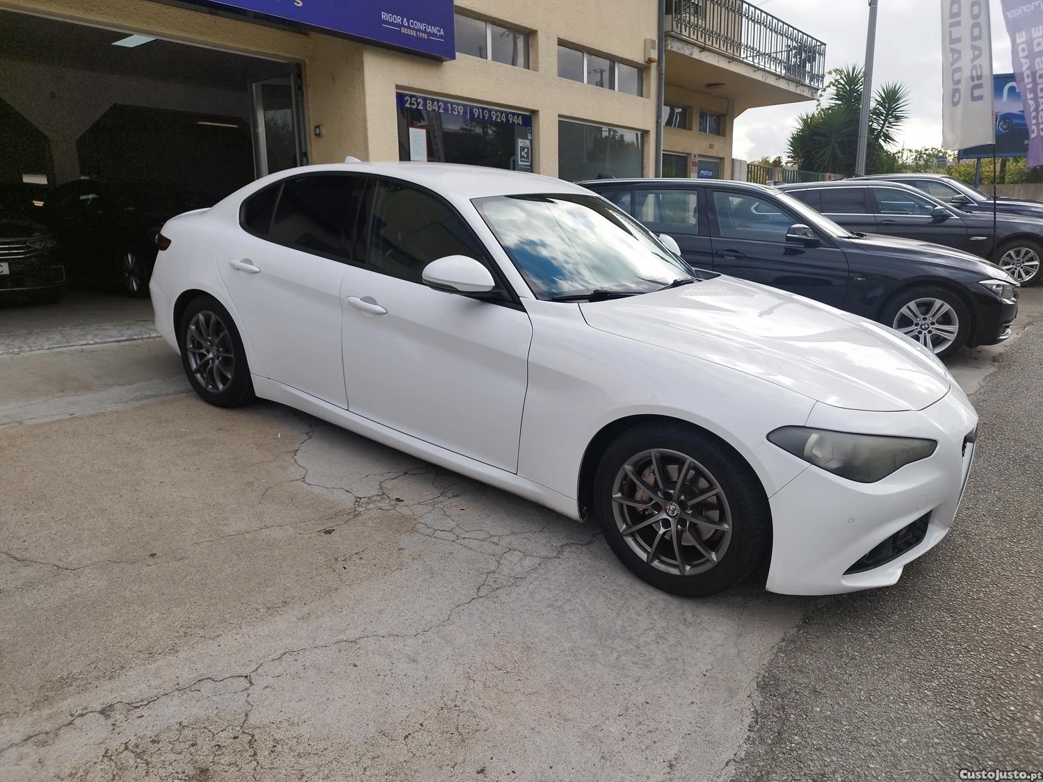 Alfa Romeo Giulia 2.2 D AUTO — fotografia 11