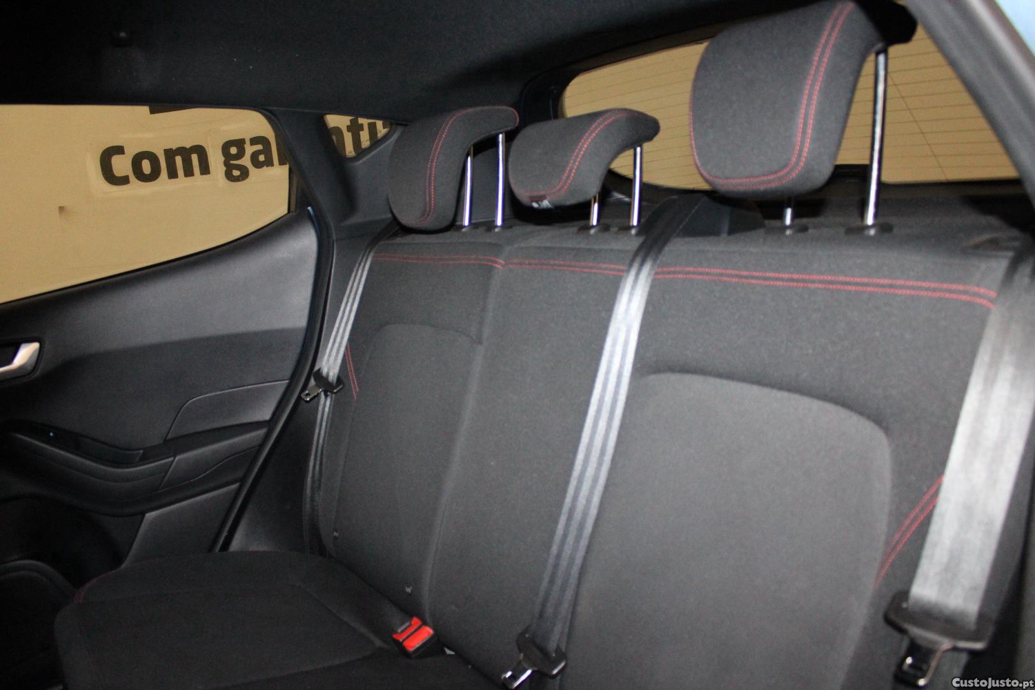 Ford Fiesta 1.0 ECOBOOST ST LINE — fotografia 11