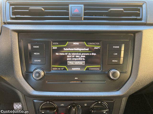 SEAT Ibiza 1.6 TDI Reference — fotografia 10