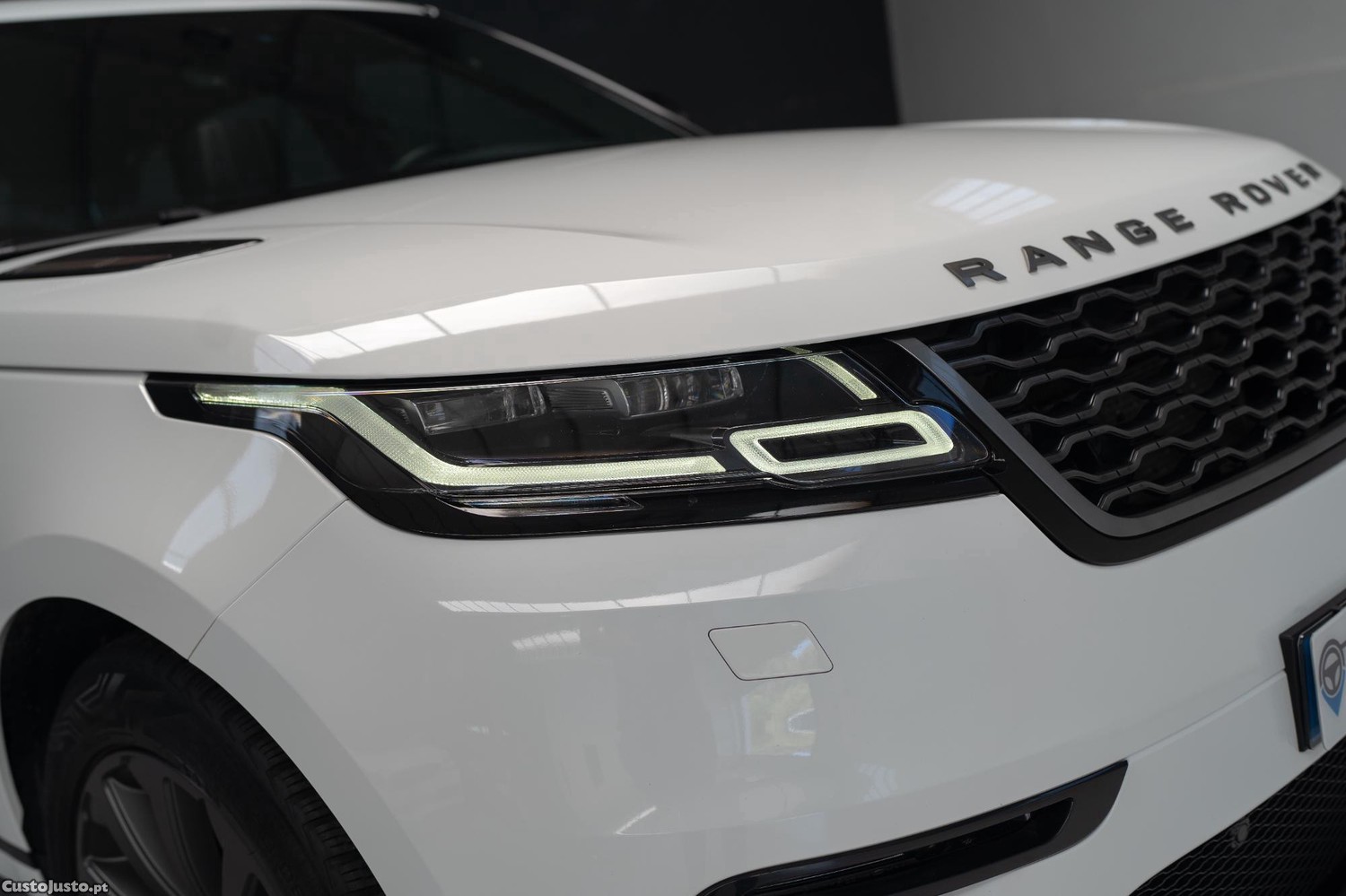 Land Rover Range Rover Velar P300 R-Dynamic — fotografia 28