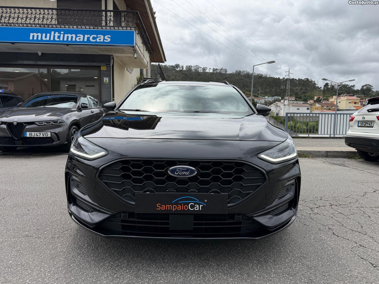 Ford Focus SW 1.0 EcoBoost MHEV ST-Line — fotografia 22