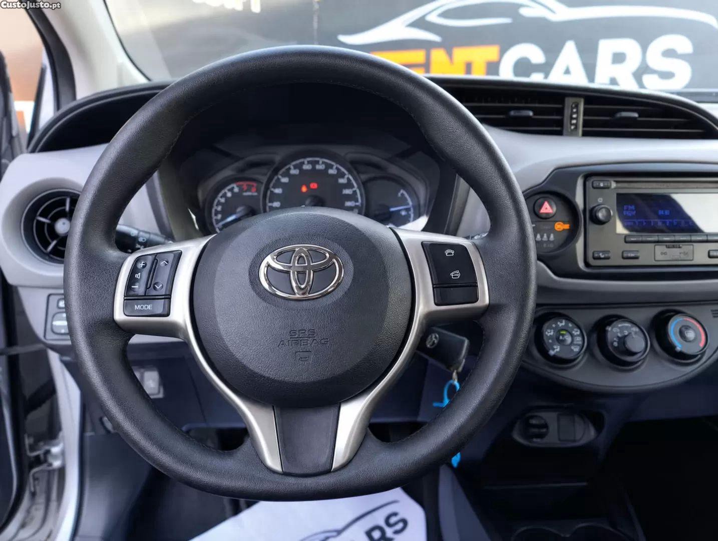Toyota Yaris 1.0 vvt-i active+ac — fotografia 10