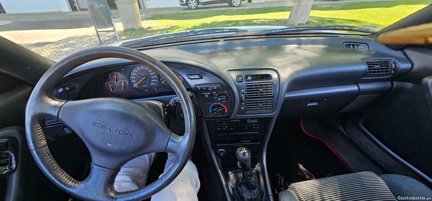 Toyota Celica 2.0 GTi 16V — fotografia 9