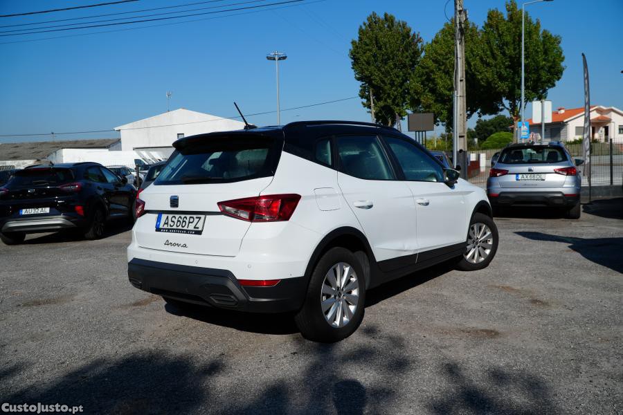 SEAT Arona 1.0 TSI Style — fotografia 15