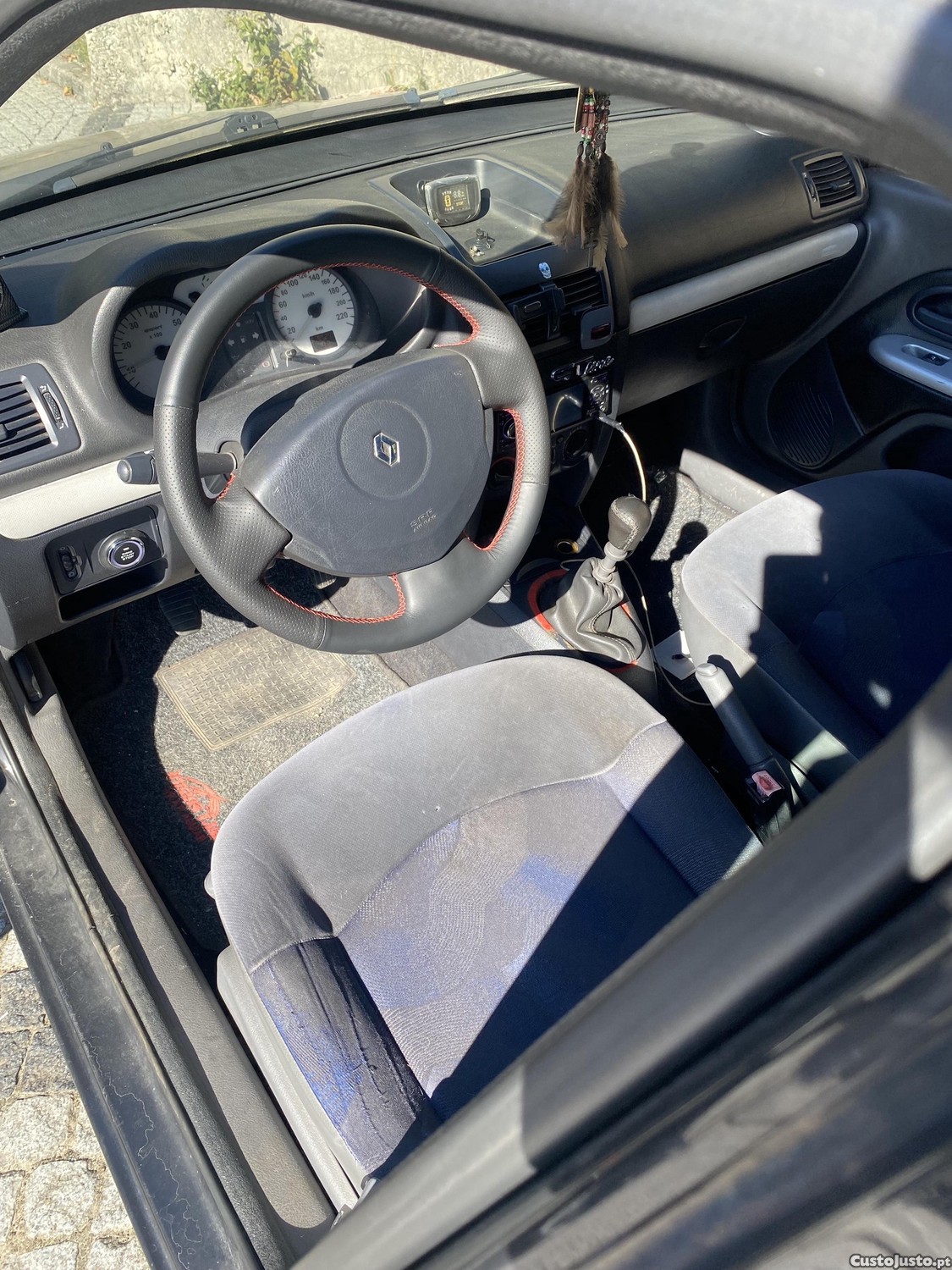 Renault Clio 2 - 99 — photo 3
