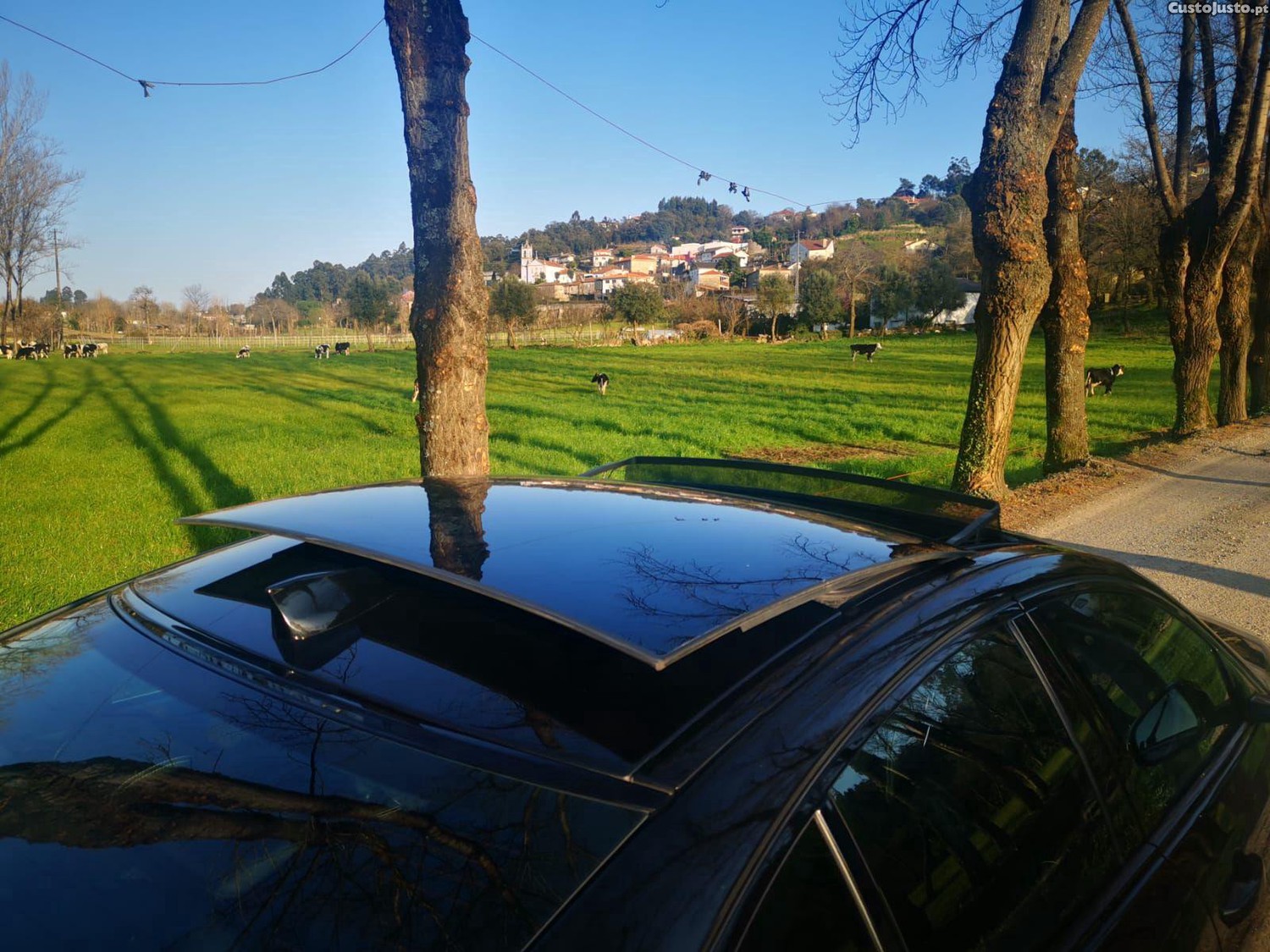 Jaguar XE 2.0 D R-Sport Aut. — fotografia 11