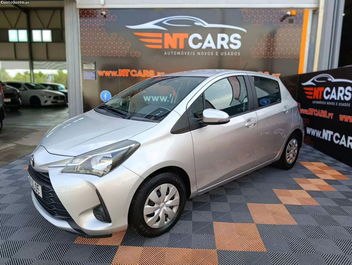 Toyota Yaris 1.0 vvt-i active+ac — fotografia 9