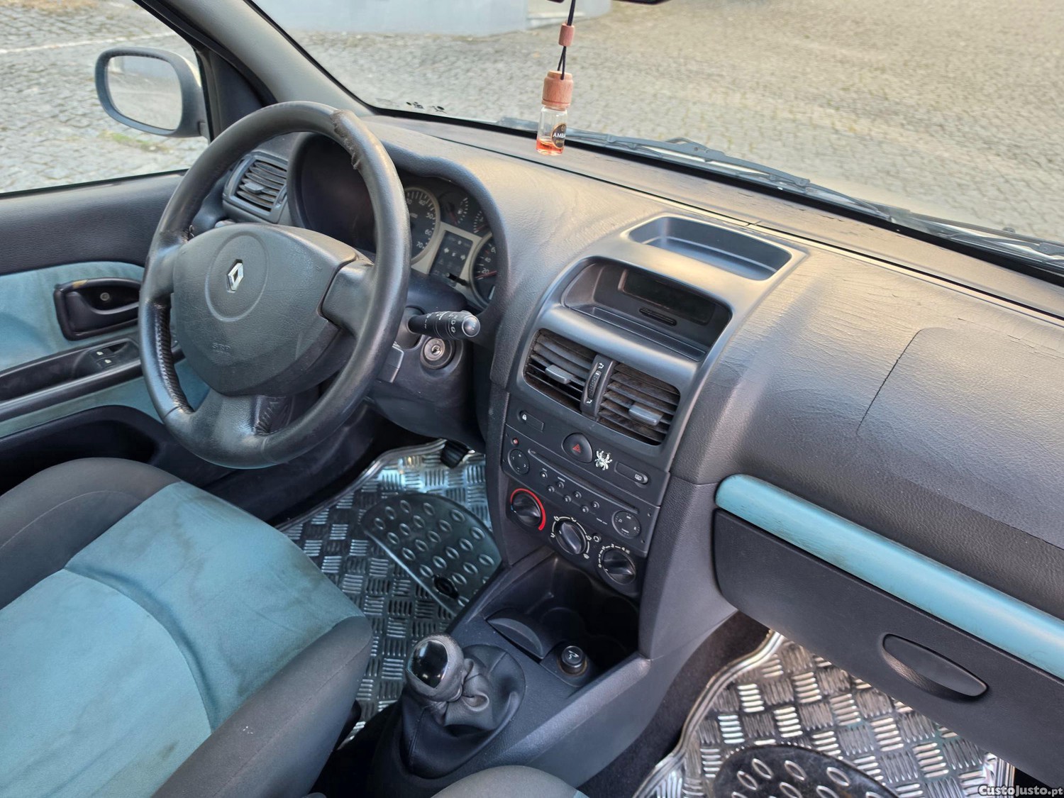 Renault Clio 1.5 Dci5 lugares — fotografia 5