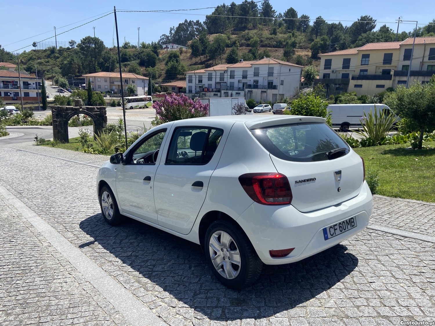 Dacia Sandero 1.0 — fotografia 8