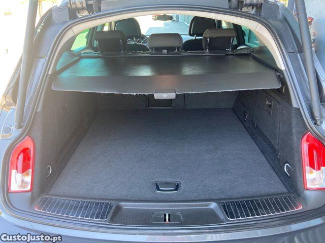 Opel Insignia Sport Tourer 2.0 CDT — fotografia 4