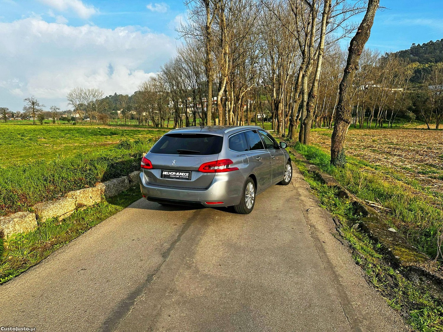 Peugeot 308 SW 1.5 BlueHDi Allure Pack EAT8 — fotografia 12