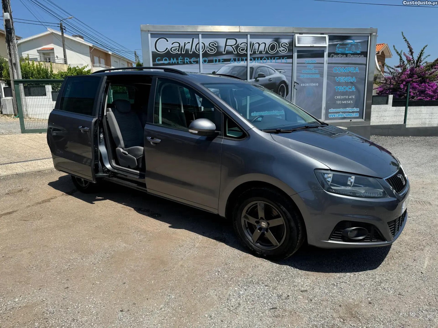 SEAT Alhambra 2.0 TDi Reference Eco. — fotografia 13