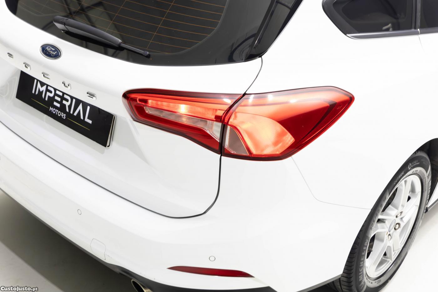 Ford Focus 1.5 TDCi Titanium — fotografia 11